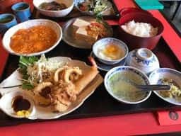 中国菜館 朱紅