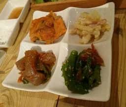 てじ八菜