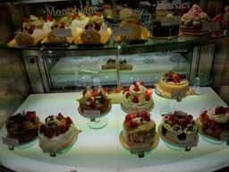 お菓子の家サンタムール